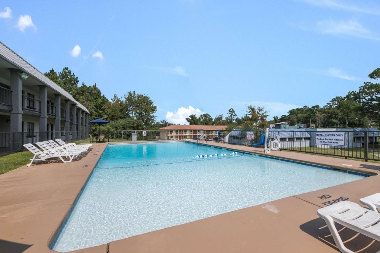 แมเนอร์ คิลกอร์ Hotel Kilgore ภายนอก รูปภาพ