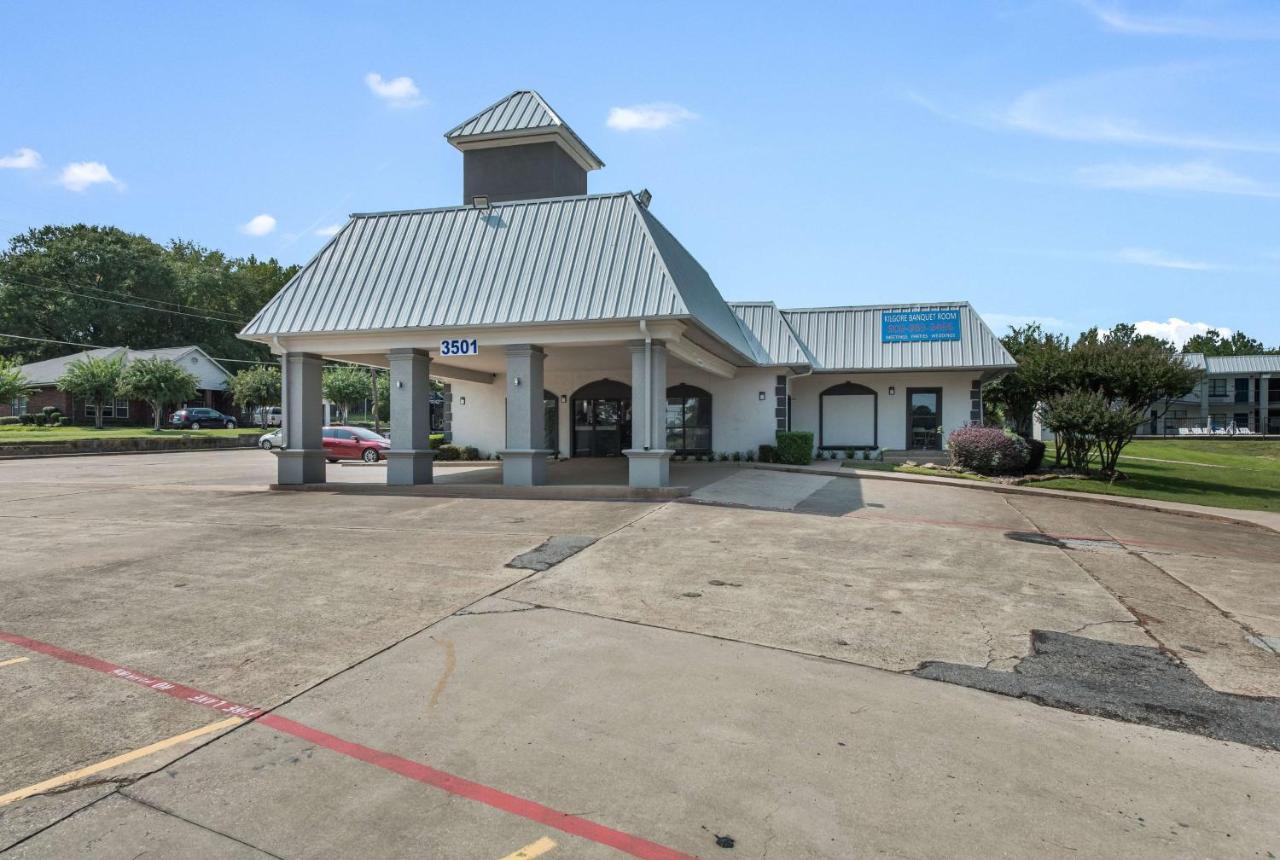 แมเนอร์ คิลกอร์ Hotel Kilgore ภายนอก รูปภาพ